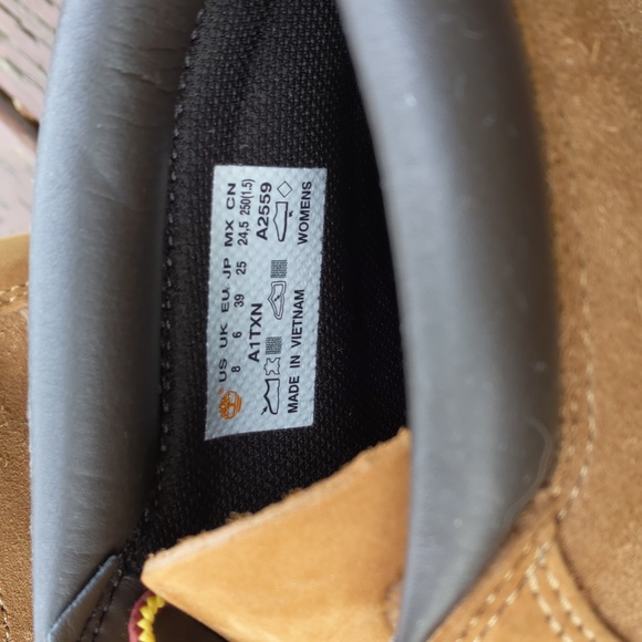 Timberland leather boots - Picture 2 of 3